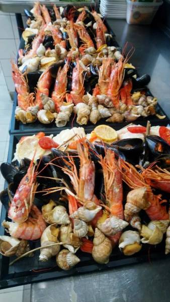 Traiteur pour entreprises Pertuis Livraison de plateau repas ou cocktail déjeunatoire