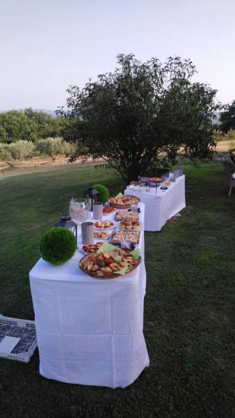 Restaurant-brasserie et traiteur à Pertuis Livraison dans le Vaucluse et les Bouches-du-Rhône