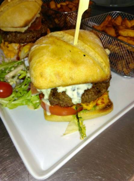 Restaurant à Pertuis Avis aux amateurs de burgers !